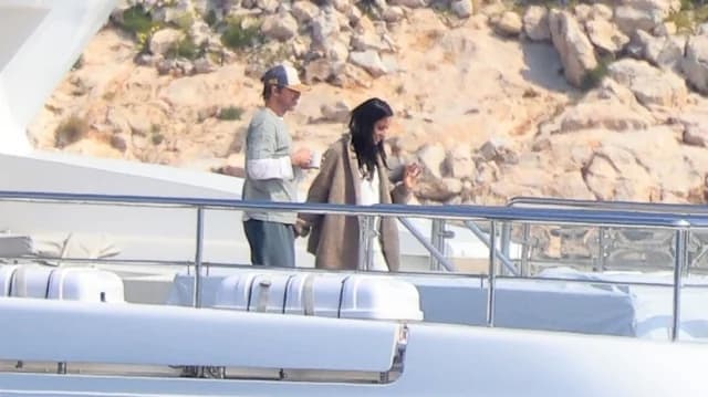 Brad Pitt und Ines de Ramon drehen in Griechenland