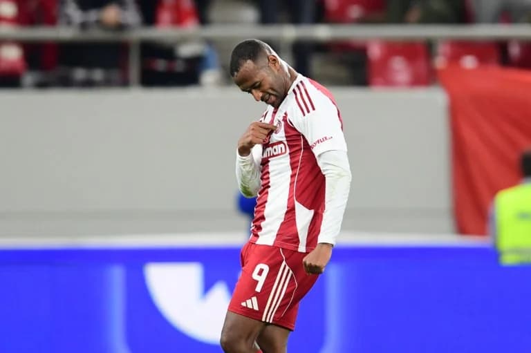 El Kaabi: Sixth Player to Renew with Olympiacos This Season