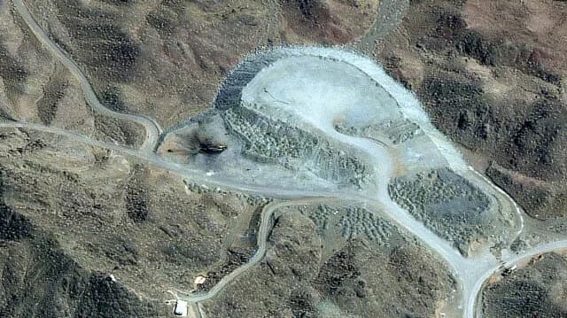 Pickaxe Mountain: Ядерный бункер Ирана и риск войны