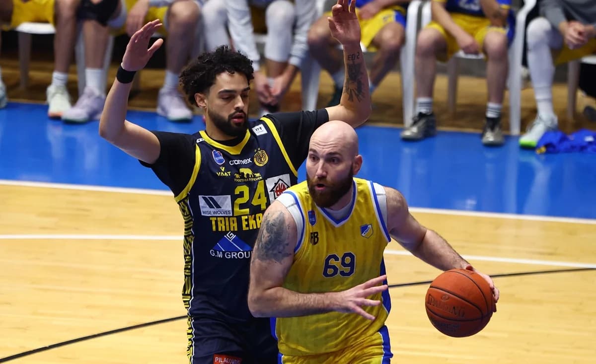 (LIVE) ΑΕΛ - ΑΠΟΕΛ: Πρώτος Ημιτελικός ECOMMBX Cup 2026