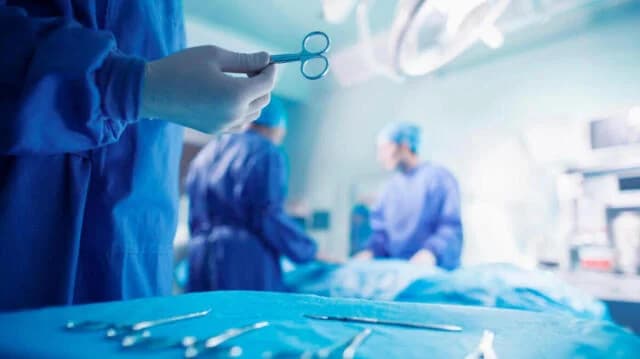 Μυτιλήνη: Γιατροί έσωσαν 60χρονο με τη βοήθεια του «Αττικόν»