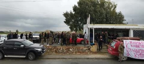 Ένταση και οργή κτηνοτρόφων για τον αφθώδη πυρετό