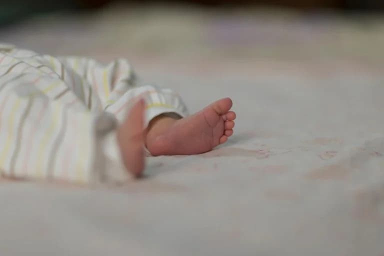 Heraklion: Säugling tot in Kinderbett gefunden