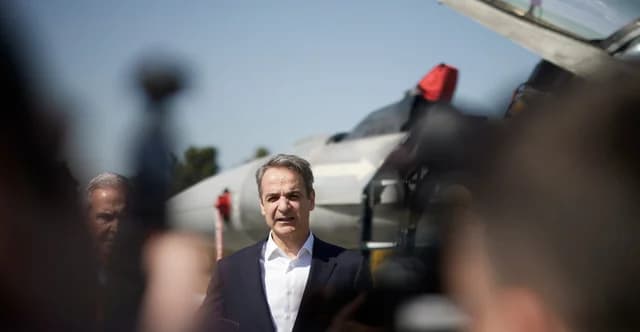 Mitsotakis: Vertrauen in die Streitkräfte inmitten von Herausforderungen