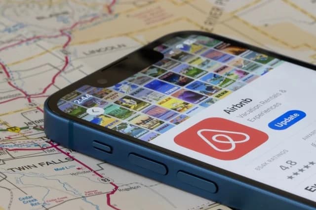Tax Authority Audits Airbnb for Undeclared Properties