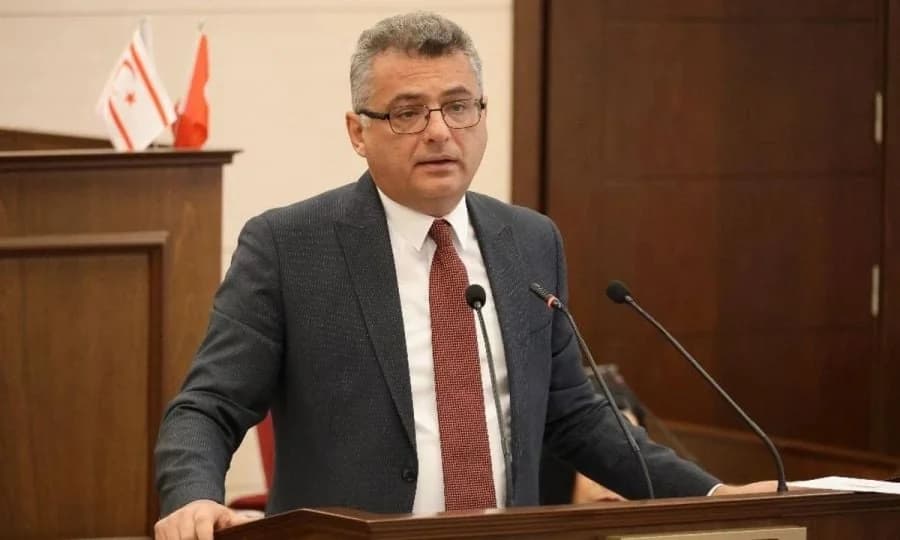 Erhürman Criticizes Foreign Military Presence in Cyprus