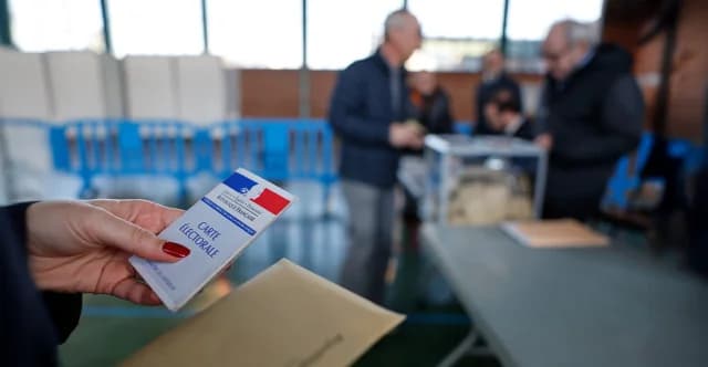 צרפת: 50% השתתפות בסיבוב הראשון של הבחירות המוניציפליות