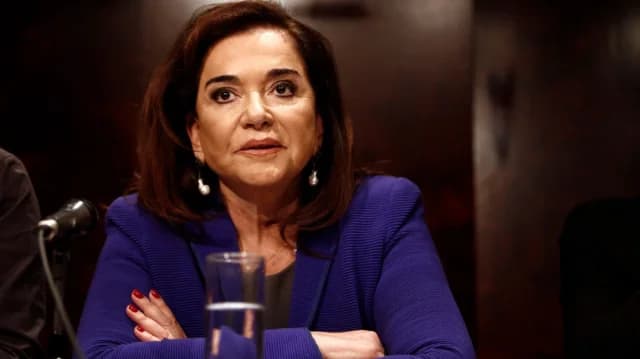 Ντόρα Μπακογιάννη: Η Μαρία Σάκκαρη έχει το ίδιο πηγαίο γέλιο με τη Μαρίκα Μητσοτάκη