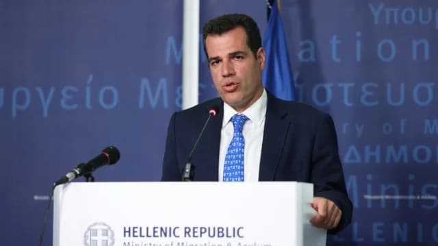 Plevris: Medidas más estrictas sobre migración si se agrava la crisis en Oriente Medio