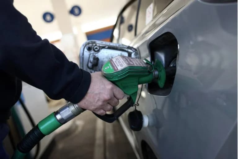 Ιταλία: Μείωση φόρων στα καύσιμα για τρεις εβδομάδες