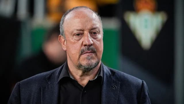 Benítez: "Necesitamos fichajes y tiempo"
