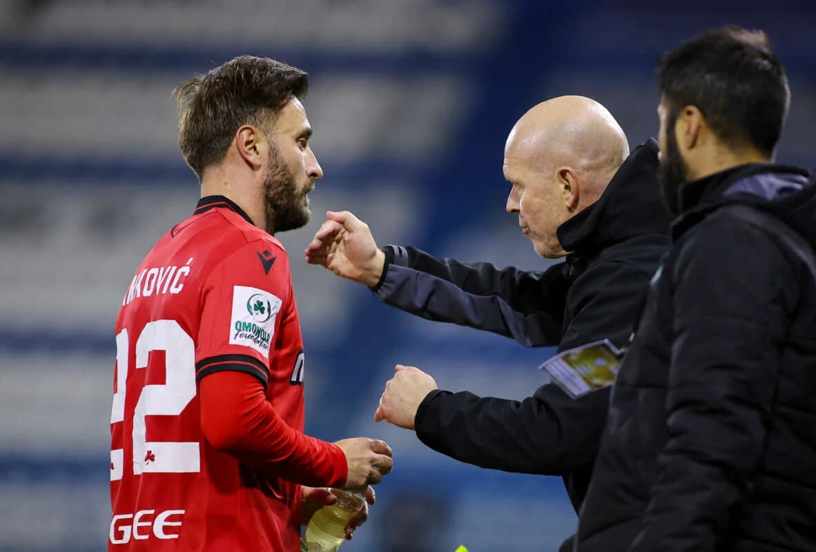 Berg entscheidet über Tanković vor dem Spiel gegen Aris