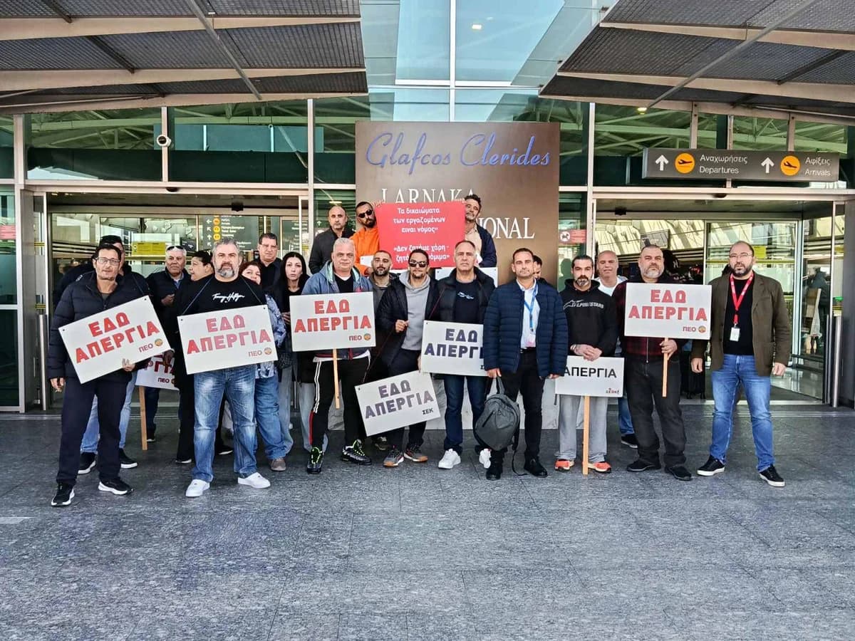 Spontaneous Strike at Larnaca Airport: Flight Delays