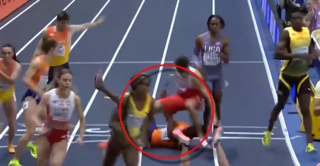Παγκόσμιο Κλειστού Στίβου: Ατύχημα στον τελικό της μεικτής σκυταλοδρομίας