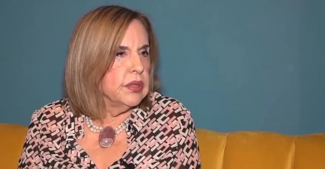 לולה דאיפה: עגילים גנובים מוצעים למכירה פומבית