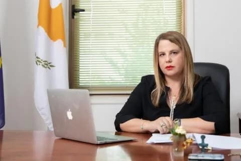 Comisionada de Administración: Énfasis en proteger la igualdad y combatir la discriminación