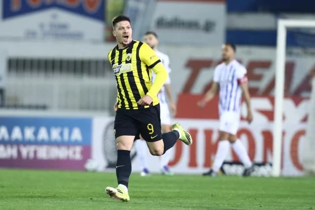 Η «Marca» για Γιόβιτς: «Επιστρέφει στη Μαδρίτη, ανυψωμένος στον Όλυμπο των θεών»