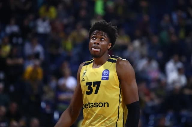 Kostas Antetokounmpo: „Man ist glücklich, wenn man an einem Ort, der einen mag, gut spielt“