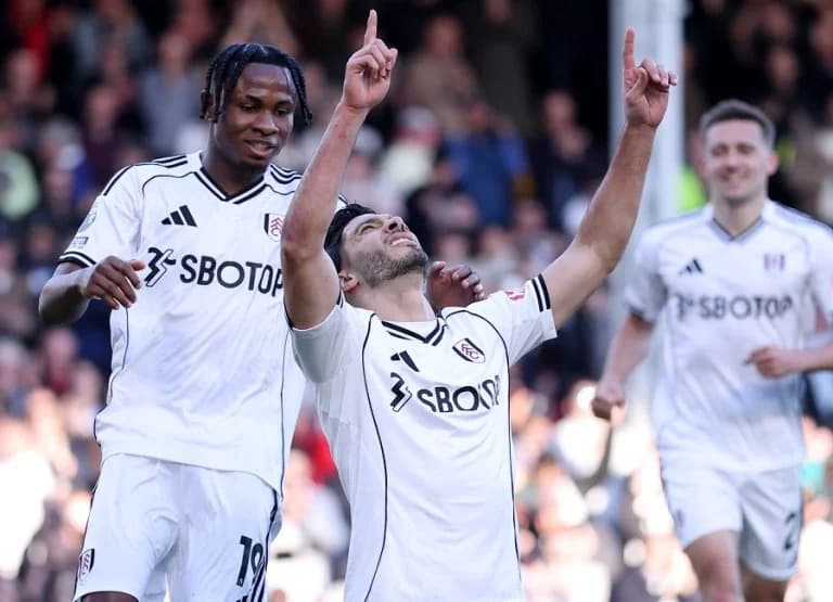 Fulham - Burnley 3:1: Heimsieg nach Aufholjagd