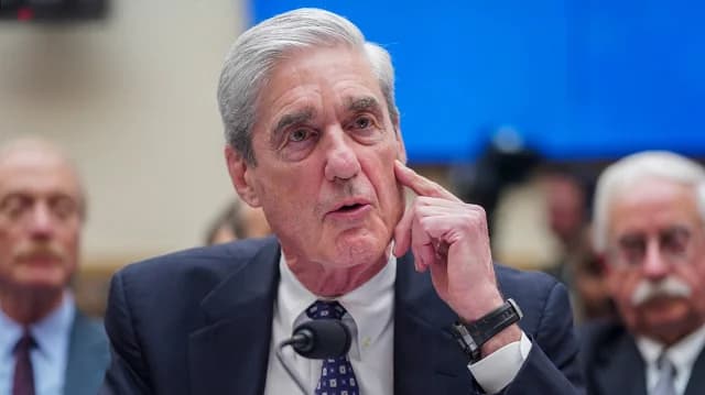 Robert Mueller, Former FBI Director, Dies – 'I'm Glad,' Says Trump