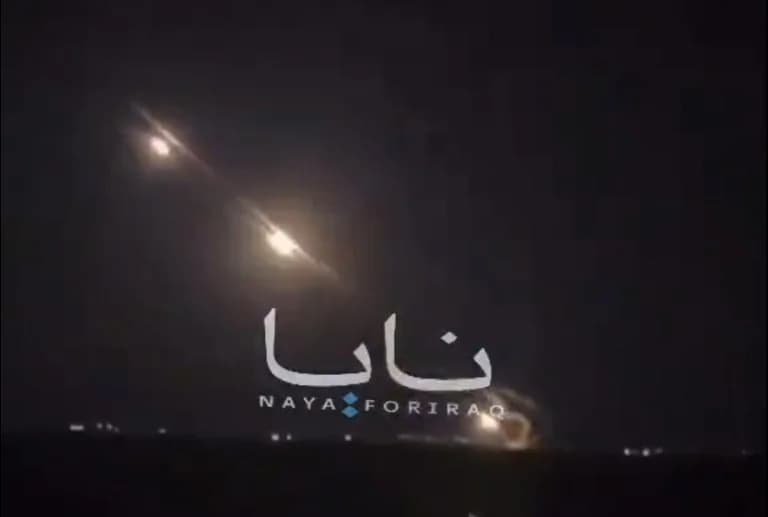Syria: Military Base Targeted by Rockets Launched from Iraq