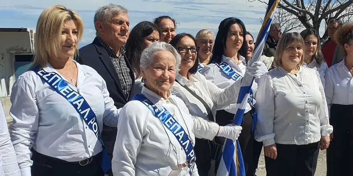 Ρόδος: 82χρονη μαθήτρια παρέλασε για την 25η Μαρτίου