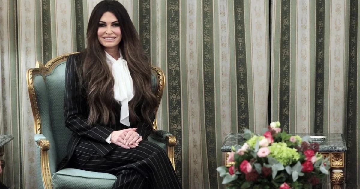 Kimberly Guilfoyle: "Happy Anniversary" in Greek for March 25th