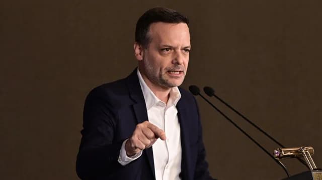 D. Doukas fordert PASOK-Bekenntnis gegen ND-Kooperation