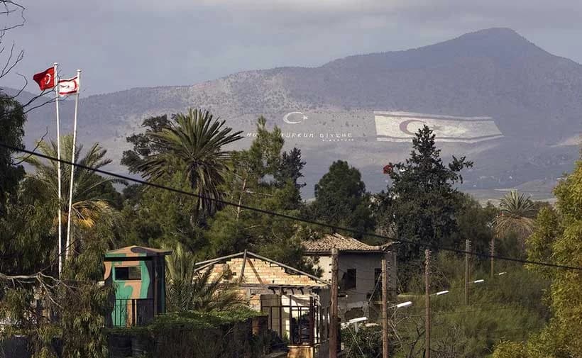 Israeli Analyst: Turkish Settlements in Cyprus are Illegal