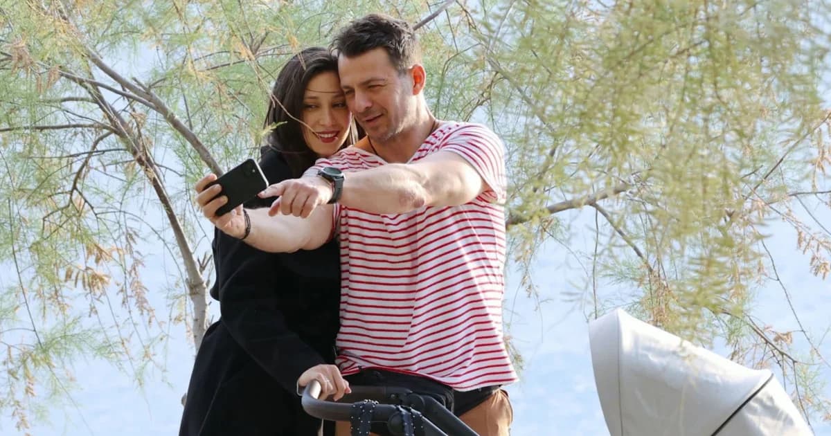 גיורגוס אנגלופולוס: רגעים עדינים עם בתו בים