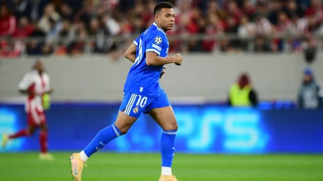Mbappé: 'Es mentira que el Real Madrid me examinó la rodilla equivocada'