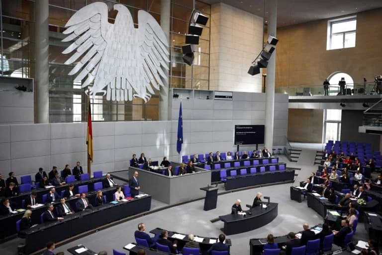Μερτς: Κατηγορεί τους μετανάστες για «έκρηξη» βίας στη Γερμανία