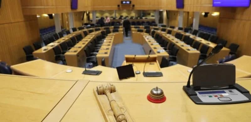 רפורמות בפרלמנט: בחירת יו"ר, ועדות בשידור חי ו"שיימינג"