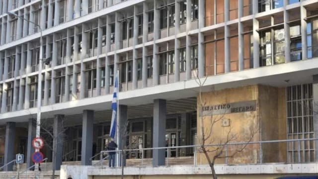 Салоники: 82-летний мужчина найден мертвым после заявления о домашнем насилии со стороны жены