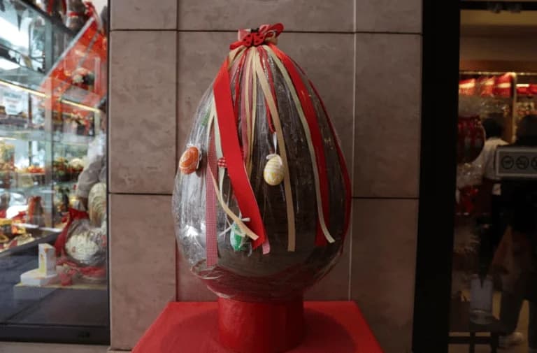 Easter 2026: Holiday shopping hours