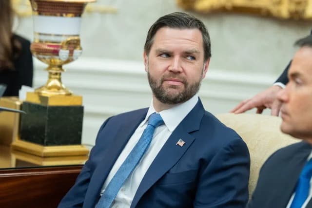 JD Vance: "Aliens sind Dämonen"