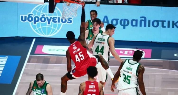 Olympiacos vence a Panathinaikos y asegura el primer puesto