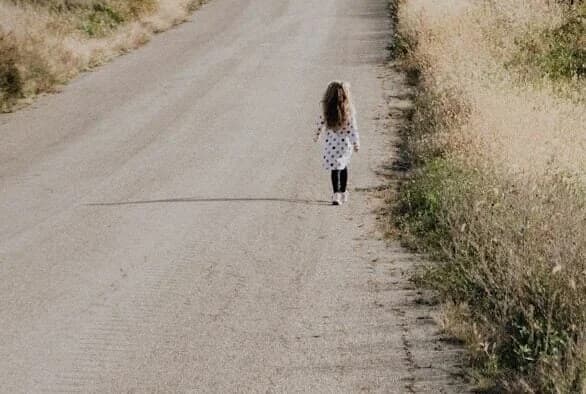 Μαρούσι: 4χρονη βρέθηκε μόνη της – Τι είπε στον οδηγό ταξί