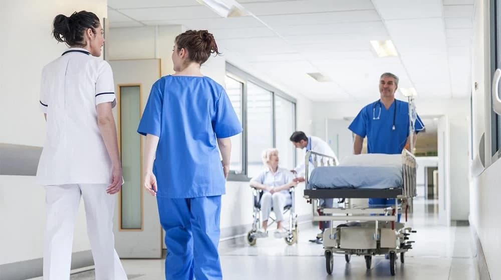 OEB: Überprüfung der Maßnahmen gegen den Krankenschwesternmangel