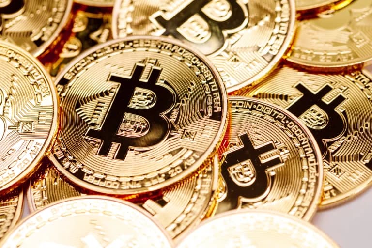 Bitcoin sube tras comentarios de Trump sobre la guerra de Irán