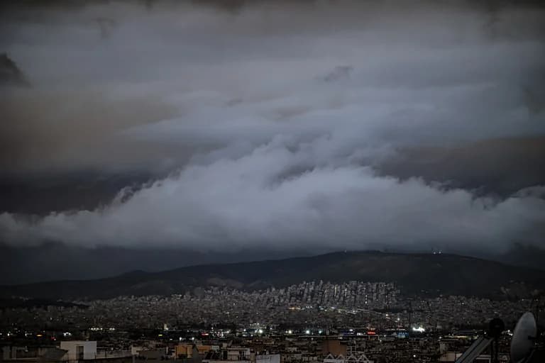 Κακοκαιρία «Erminio»: Έντονα φαινόμενα σε όλη τη χώρα