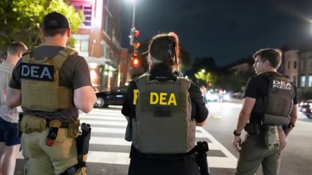 Bolivia y EEUU reanudan cooperación para combatir el narcotráfico