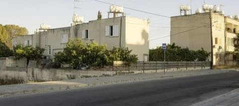 הממשלה מאשרת אישורי בעלות על בתי פליטים עם ליקויים