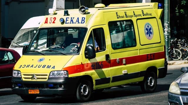 Σοβαρός τραυματισμός εργάτριας σε εργοστάσιο στο Κιάτο