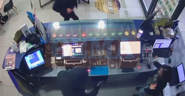 Θεσσαλονίκη: 33χρονος λήστευε καταστήματα με μαχαίρι - Βίντεο