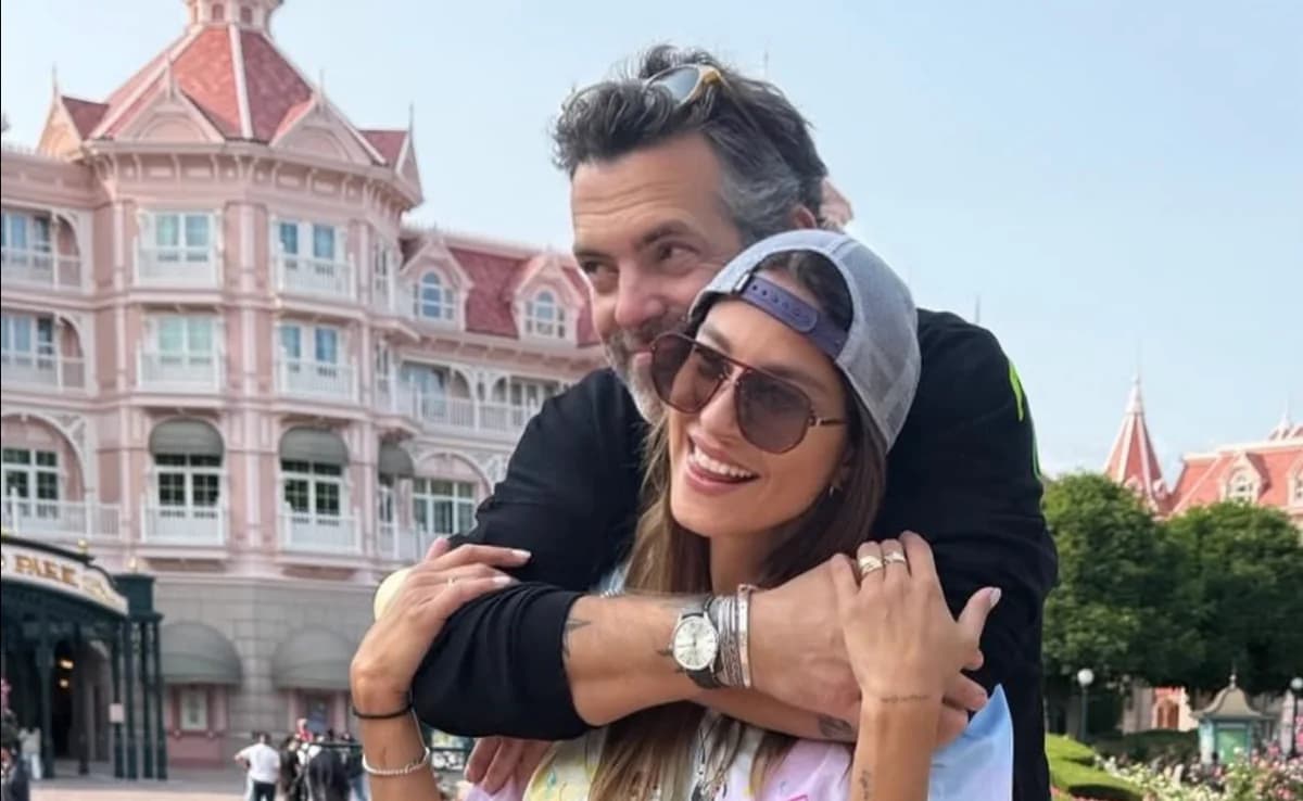 Konstantina Evripidou: Unpublished moments with Philippos Michopoulos at Disneyland