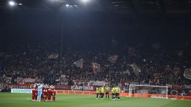 Boos at Karaiskakis Stadium During Olympiacos-AEK Halftime