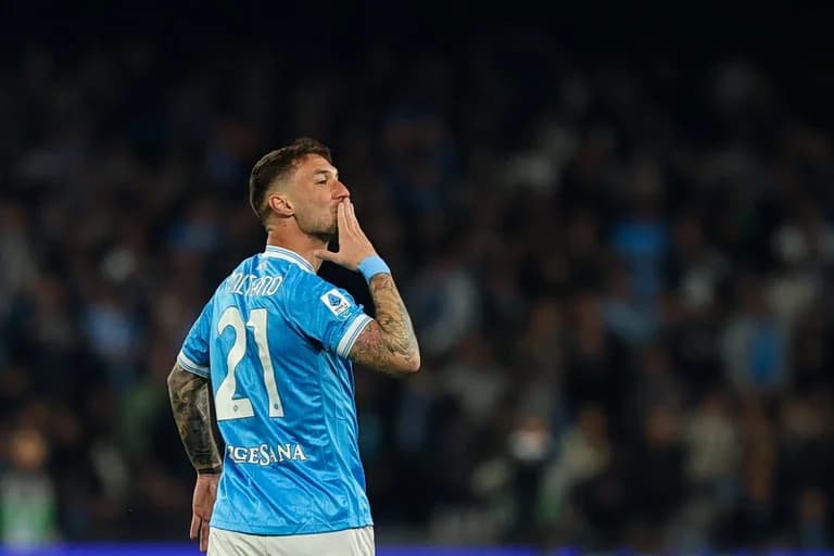那不勒斯 - 米兰 1-0：波利塔诺的进球决定德比
