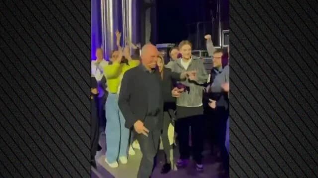Yanis Varoufakis goes viral in Moscow dancing to techno track