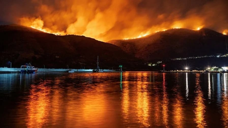 Chios: Devastating Images of Fire-Ravaged Land Covering 41,000 Acres
